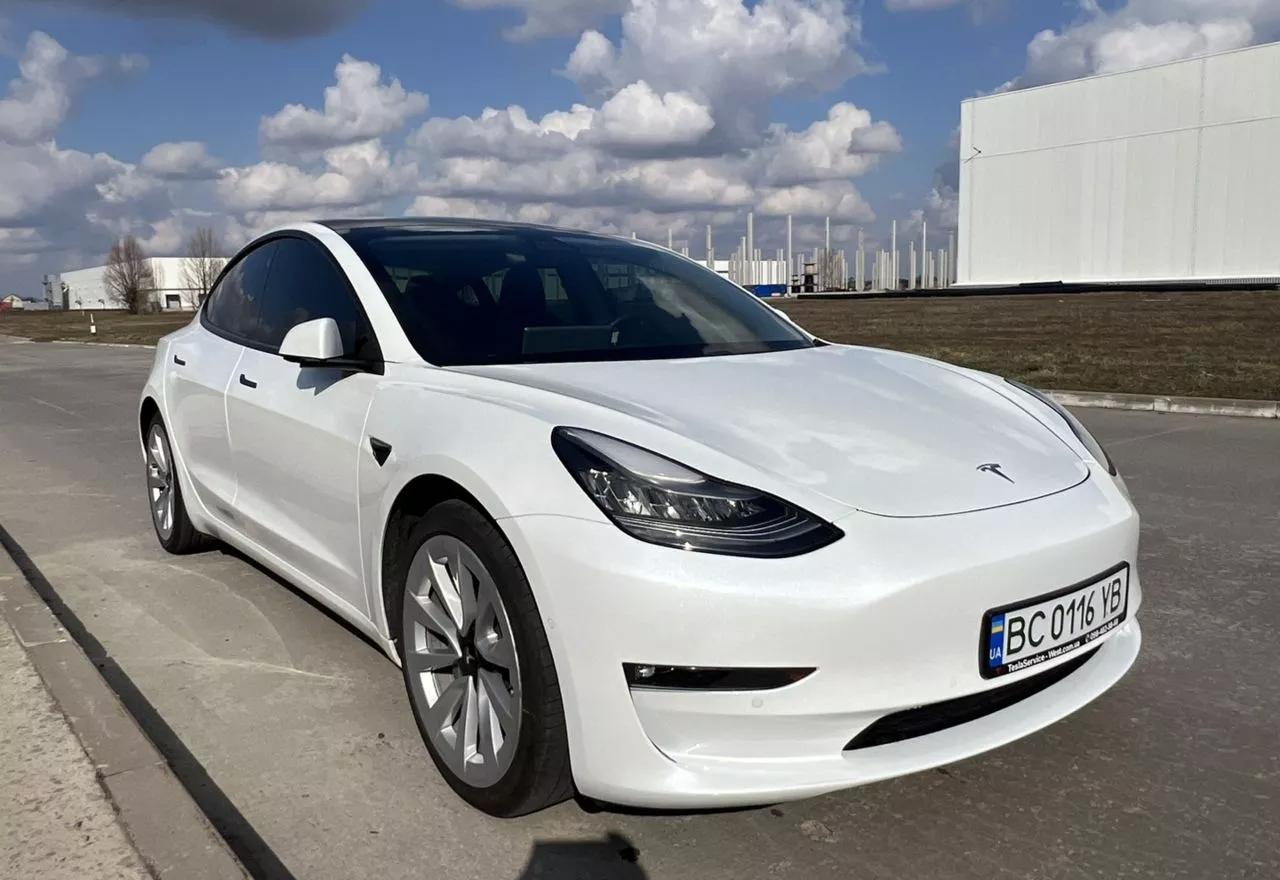 Tesla Model 3  80.5 kWh 202011