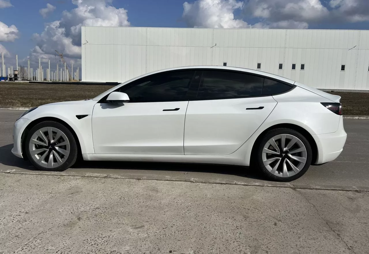 Tesla Model 3  80.5 kWh 202041