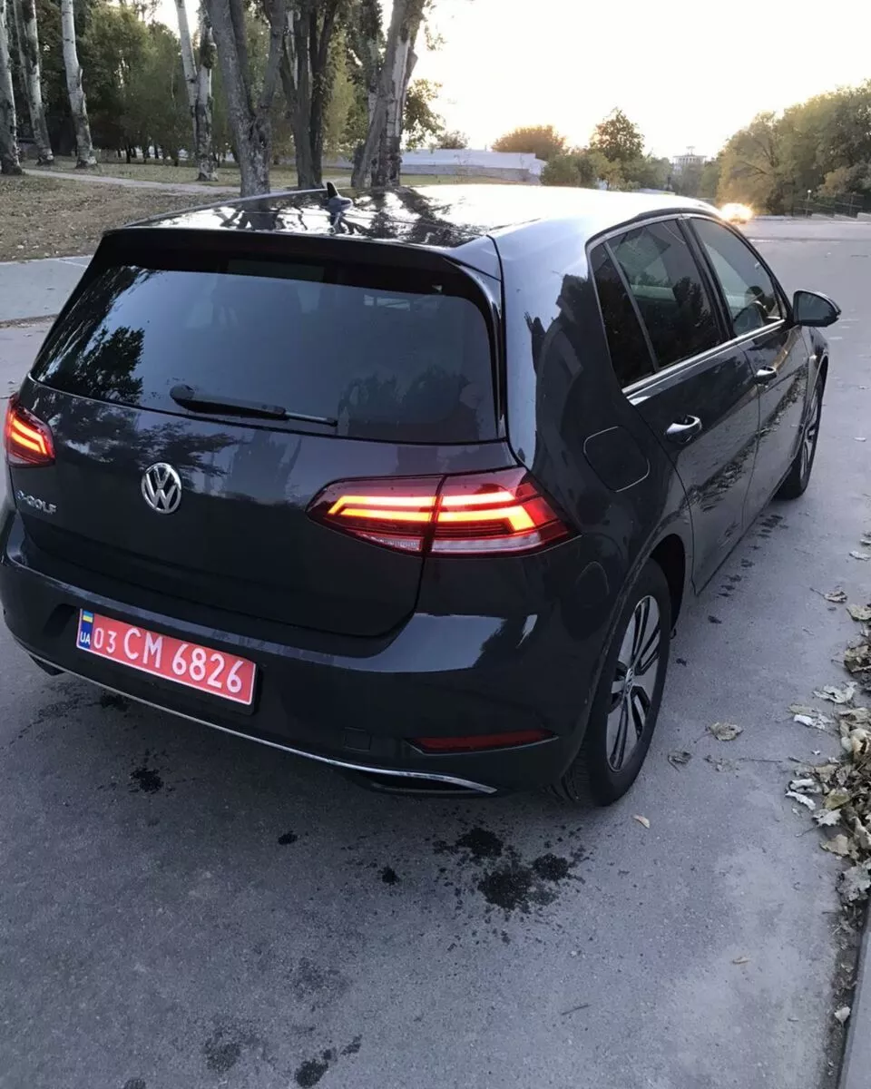 Volkswagen e-Golf  202081