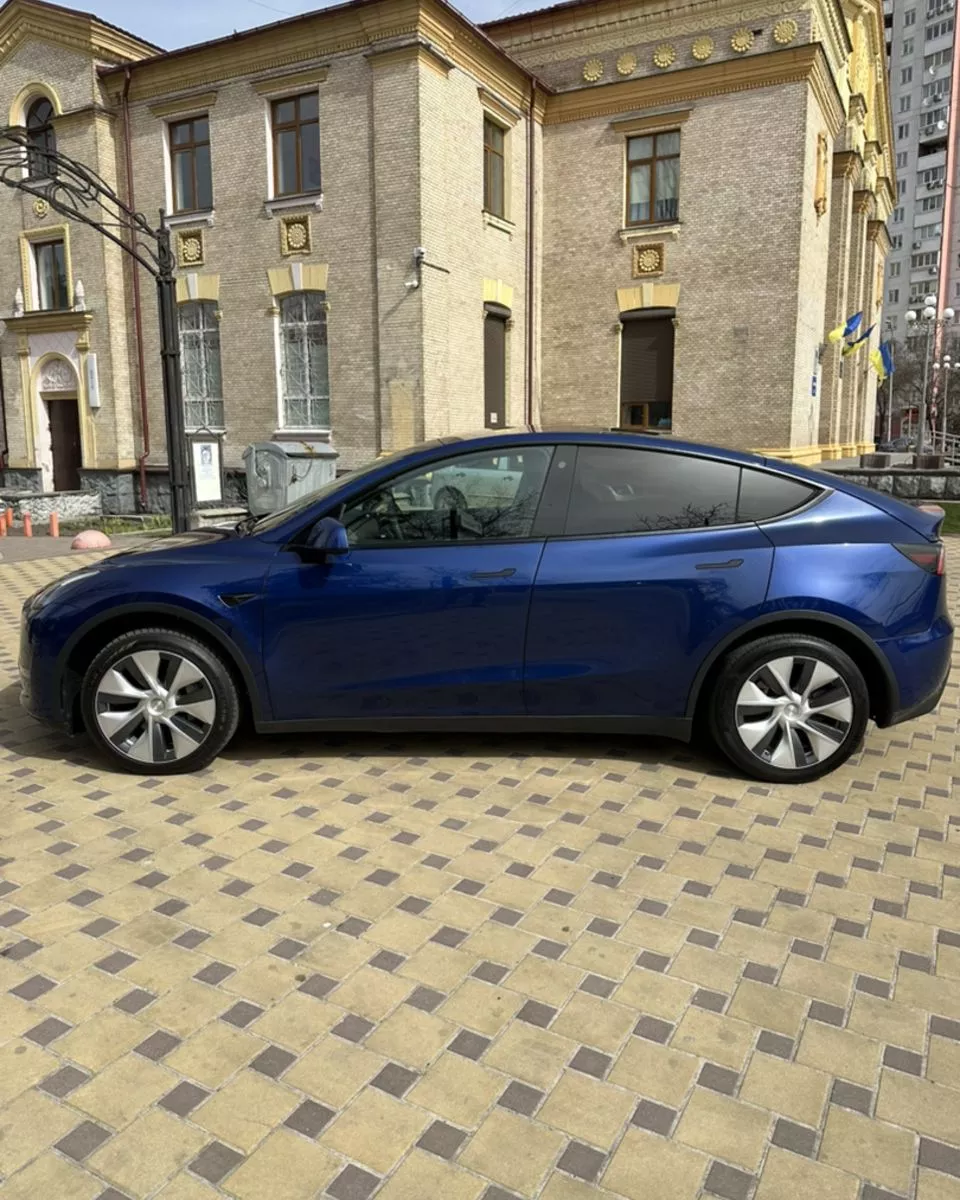 Tesla Model Y  75 kWh 202131