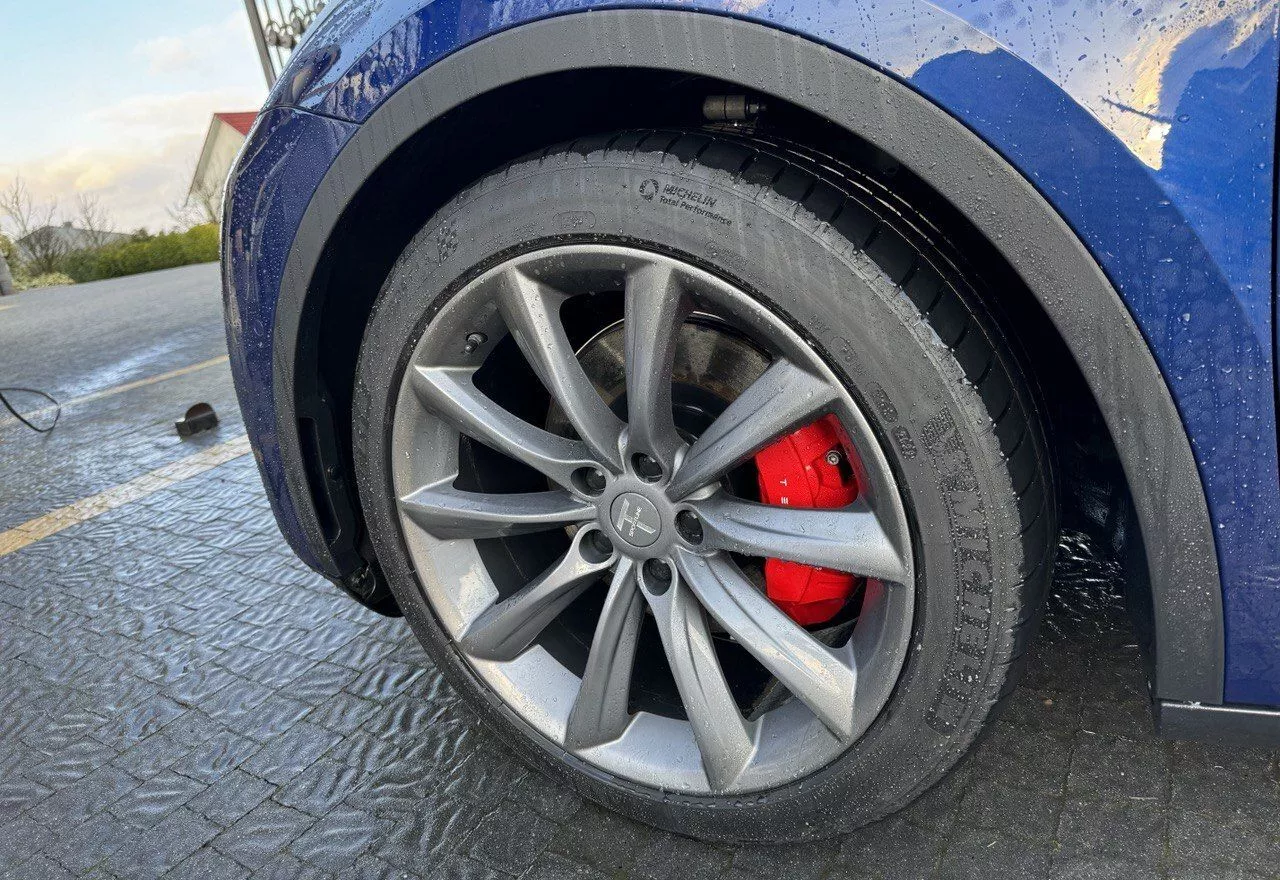 Tesla Model Y  75 kWh 202031