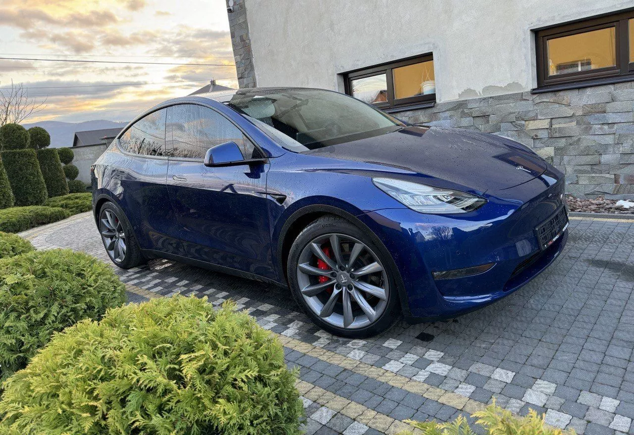 Tesla Model Y  75 kWh 2020151