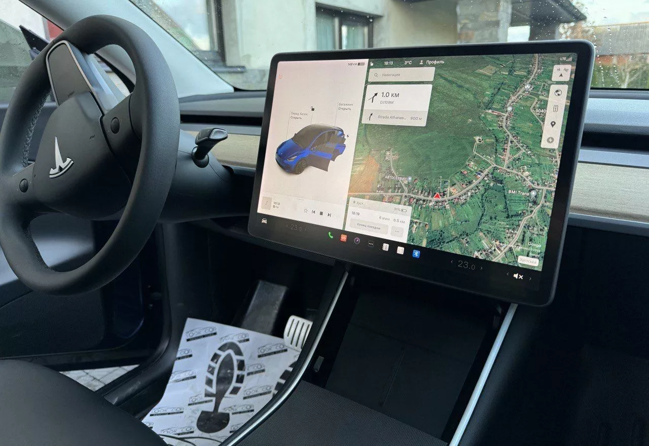 Tesla Model Y  75 kWh 2020191