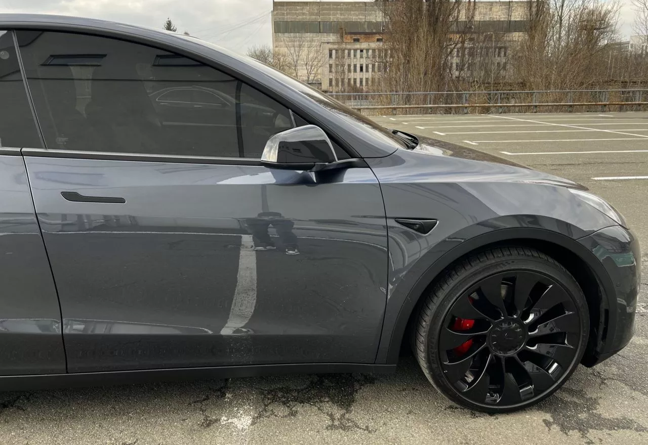 Tesla Model Y  82 kWh 202271