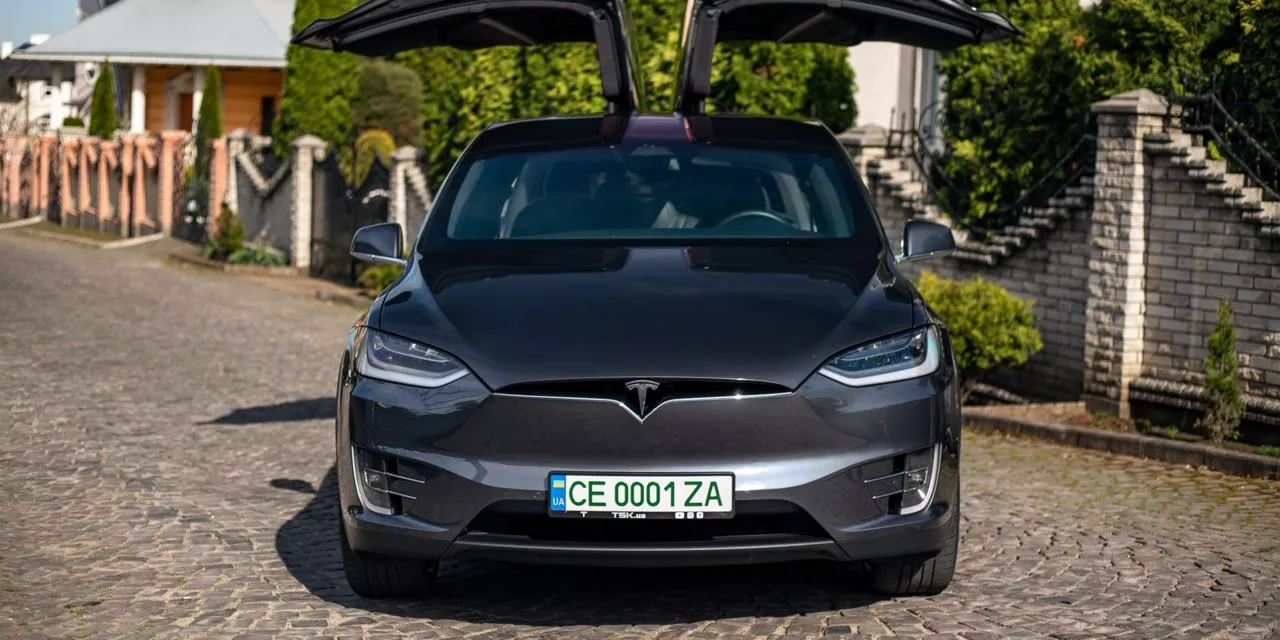 Tesla Model X  100 kWh 202021