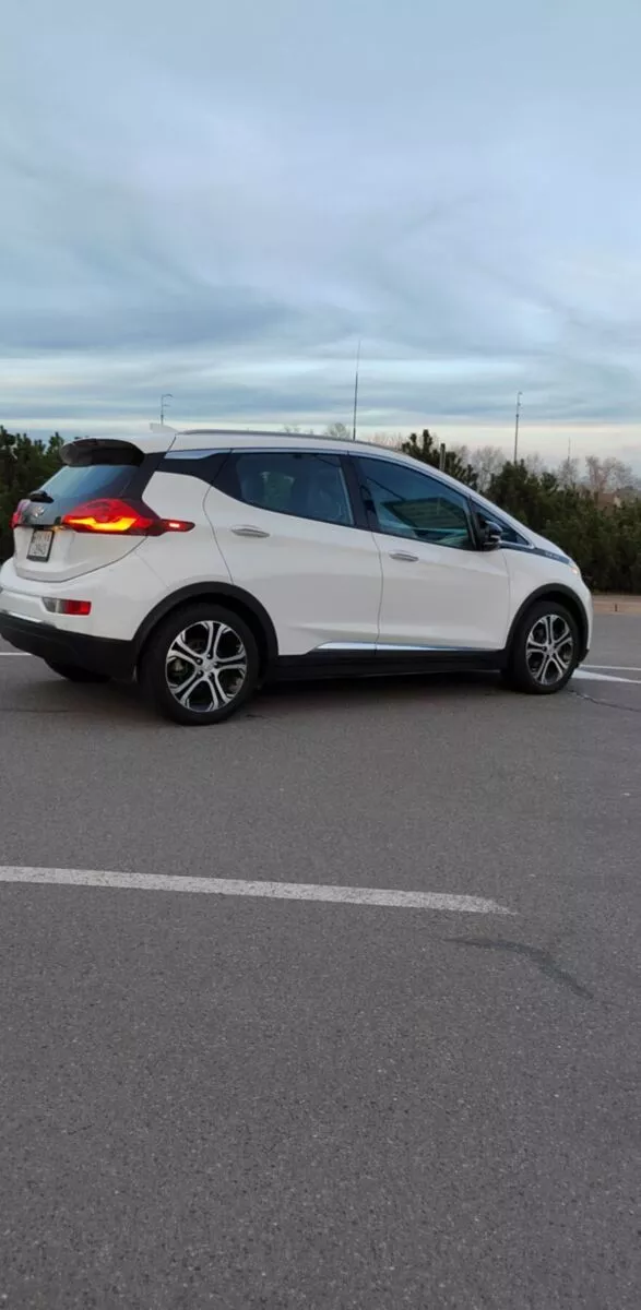 Chevrolet Bolt EV  60 kWh 201771