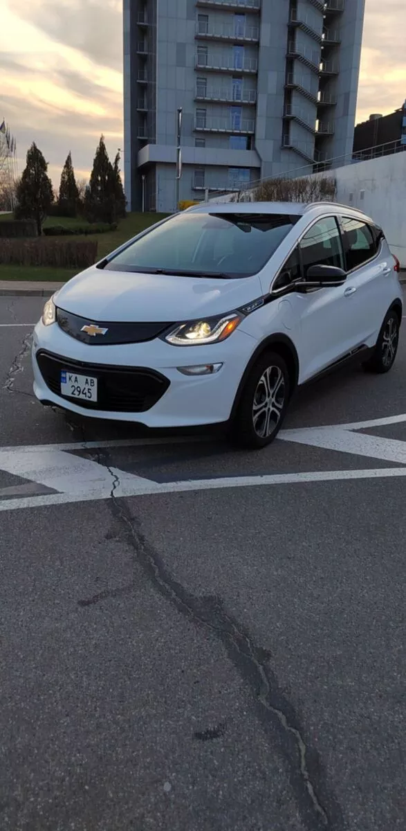 Chevrolet Bolt EV  60 kWh 2017111