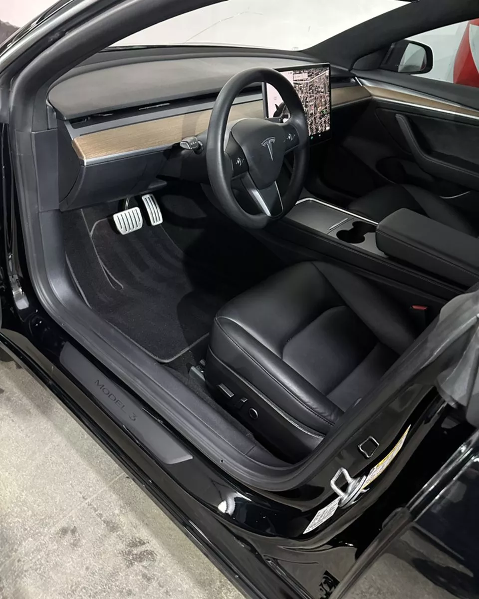 Tesla Model 3  202271