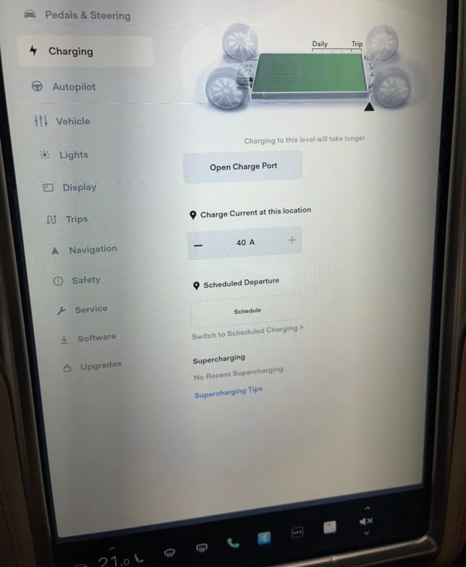 Tesla Model S  85 kWh 201411