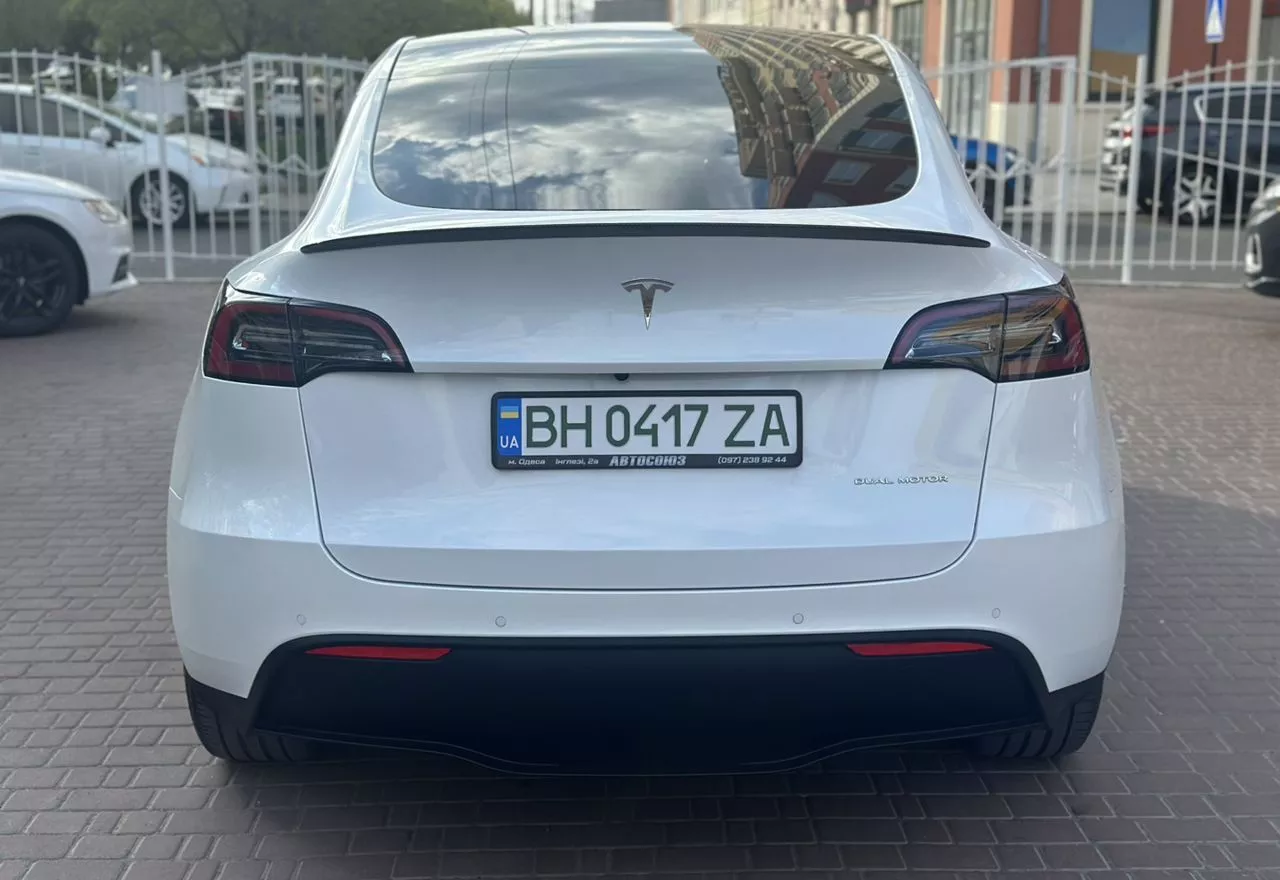 Tesla Model Y  75 kWh 202141