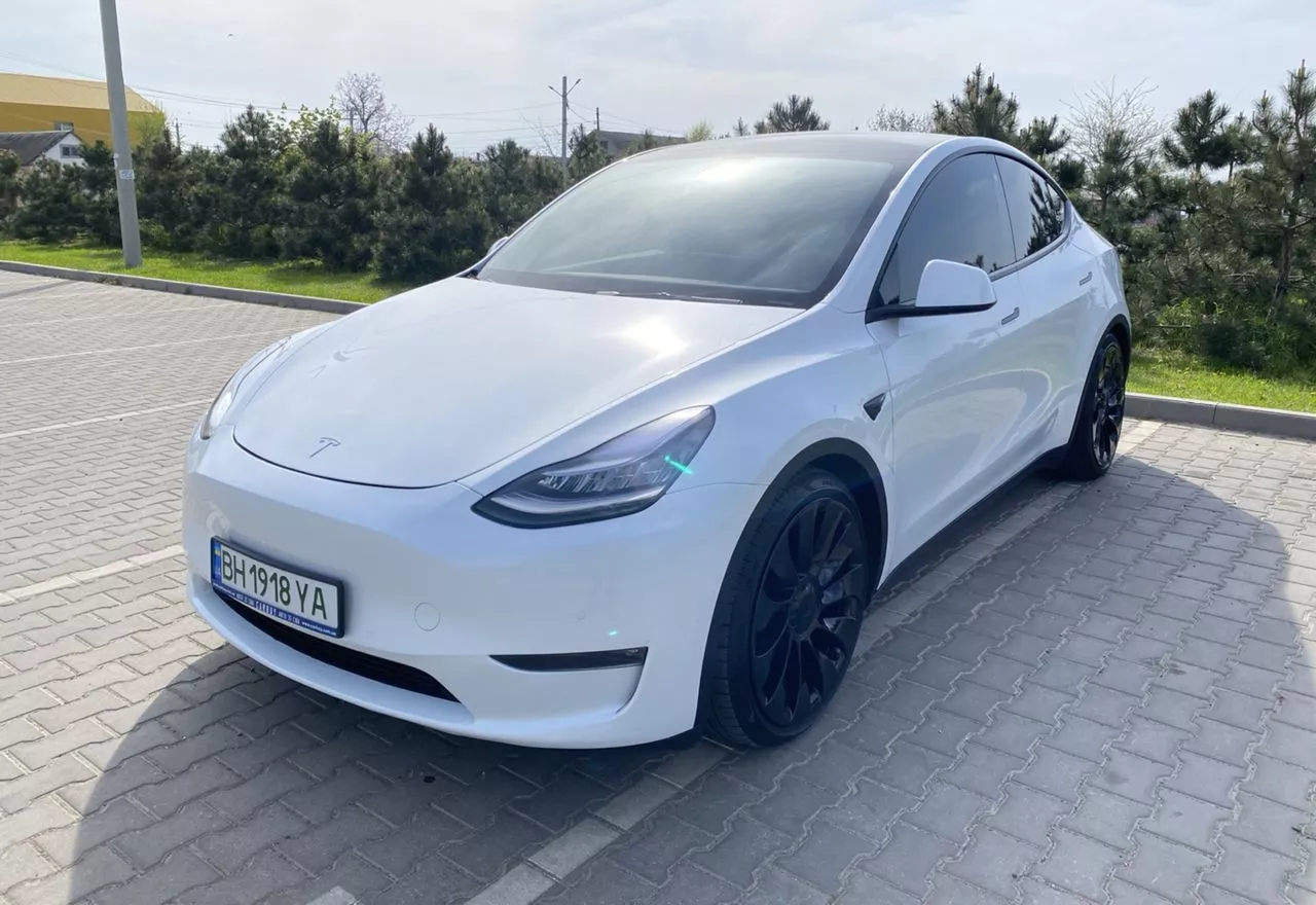 Tesla Model Y  80.5 kWh 202061