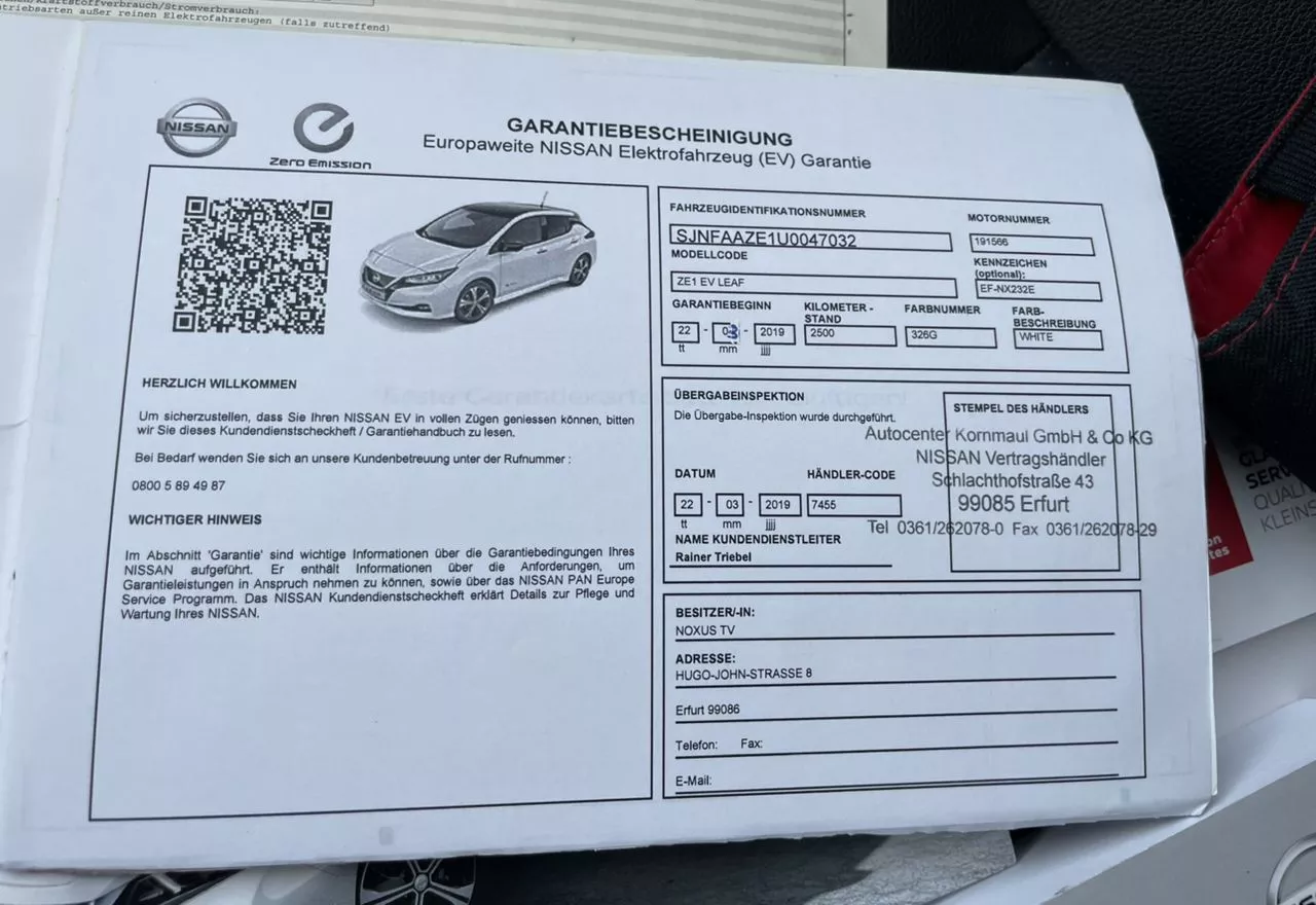 Nissan Leaf  2019221