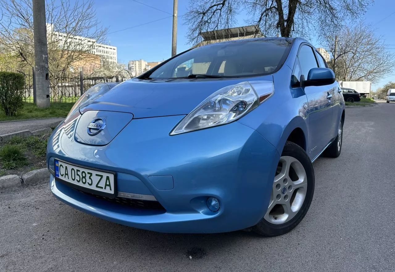 Nissan Leaf  24 kWh 201101