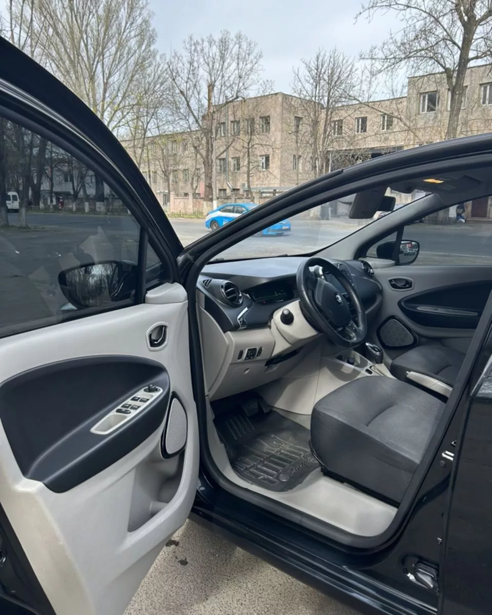 Renault ZOE  22 kWh 201541