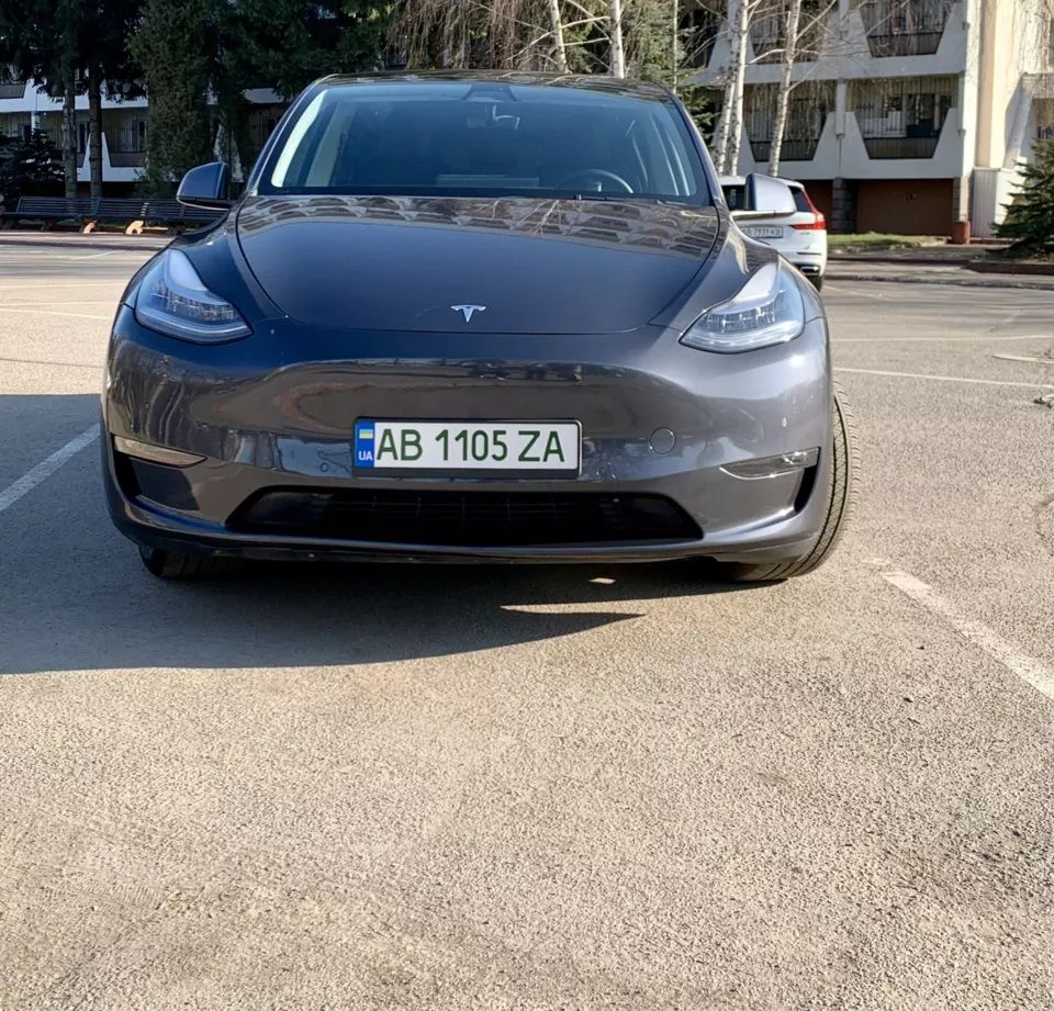 Tesla Model Y  65 kWh 202121