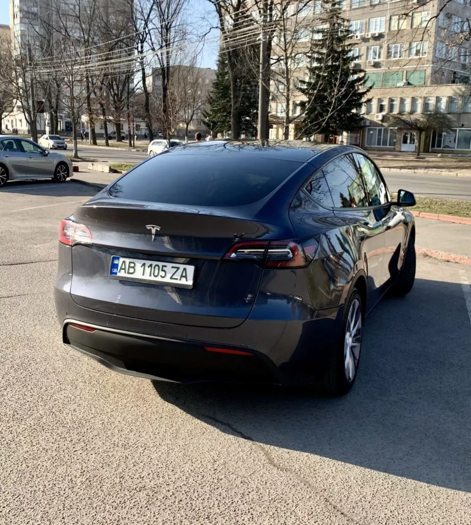 Tesla Model Y  65 kWh 2021191