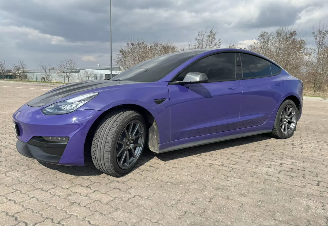 Tesla Model 3  75 kWh 2019211