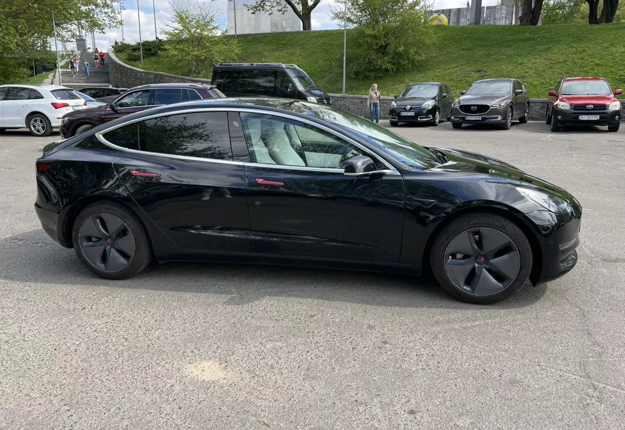 Tesla Model 3  55 kWh 2019101