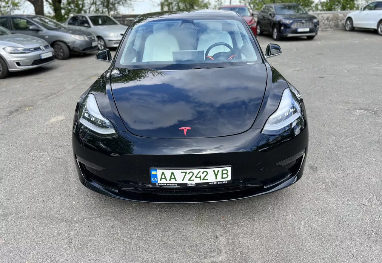 Tesla Model 3  55 kWh 2019121