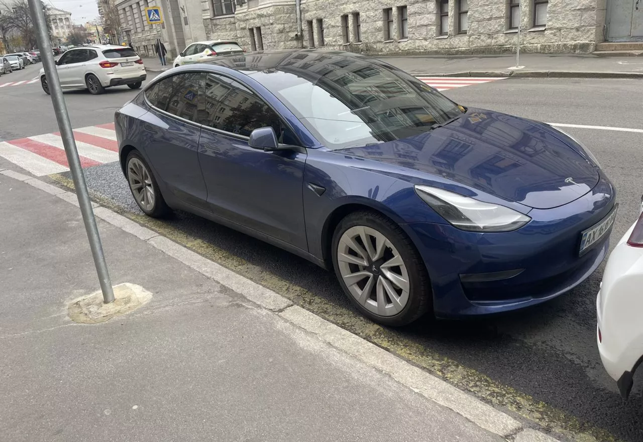 Tesla Model 3  54 kWh 202101