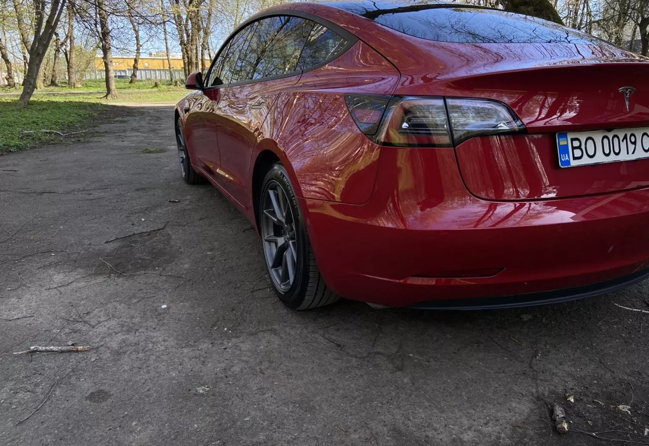 Tesla Model 3  53 kWh 202061