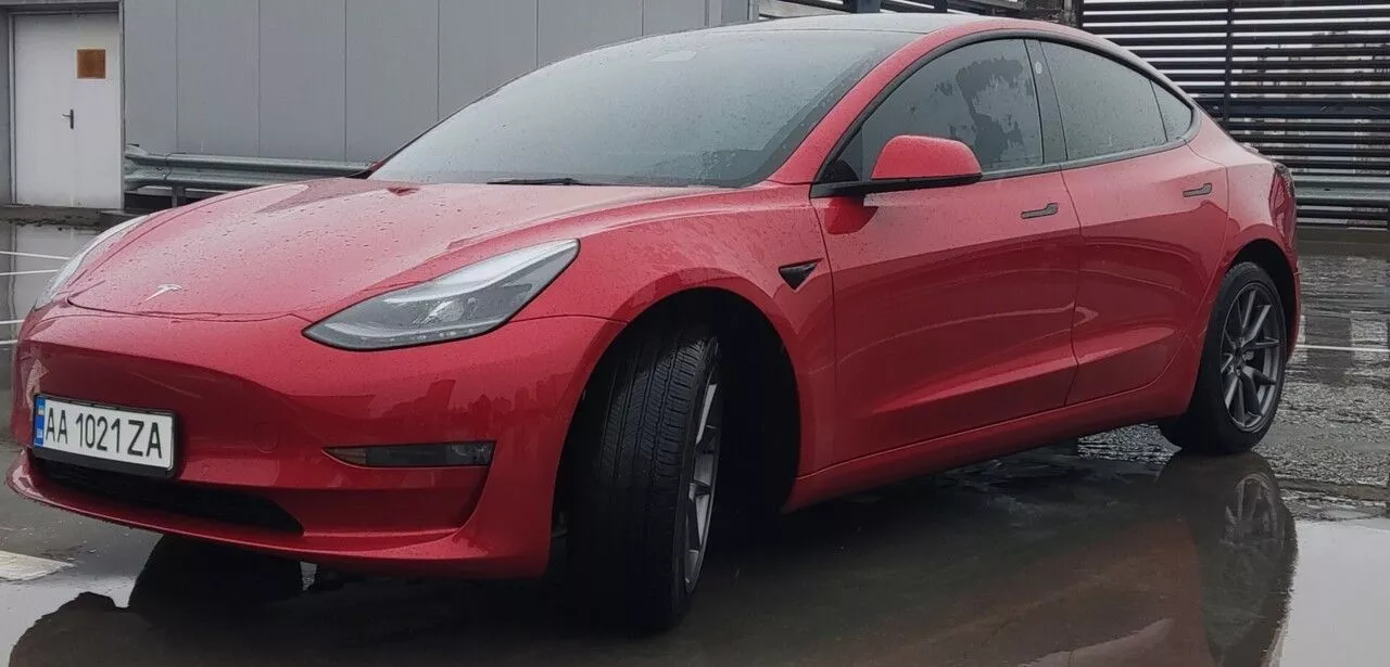 Tesla Model 3 