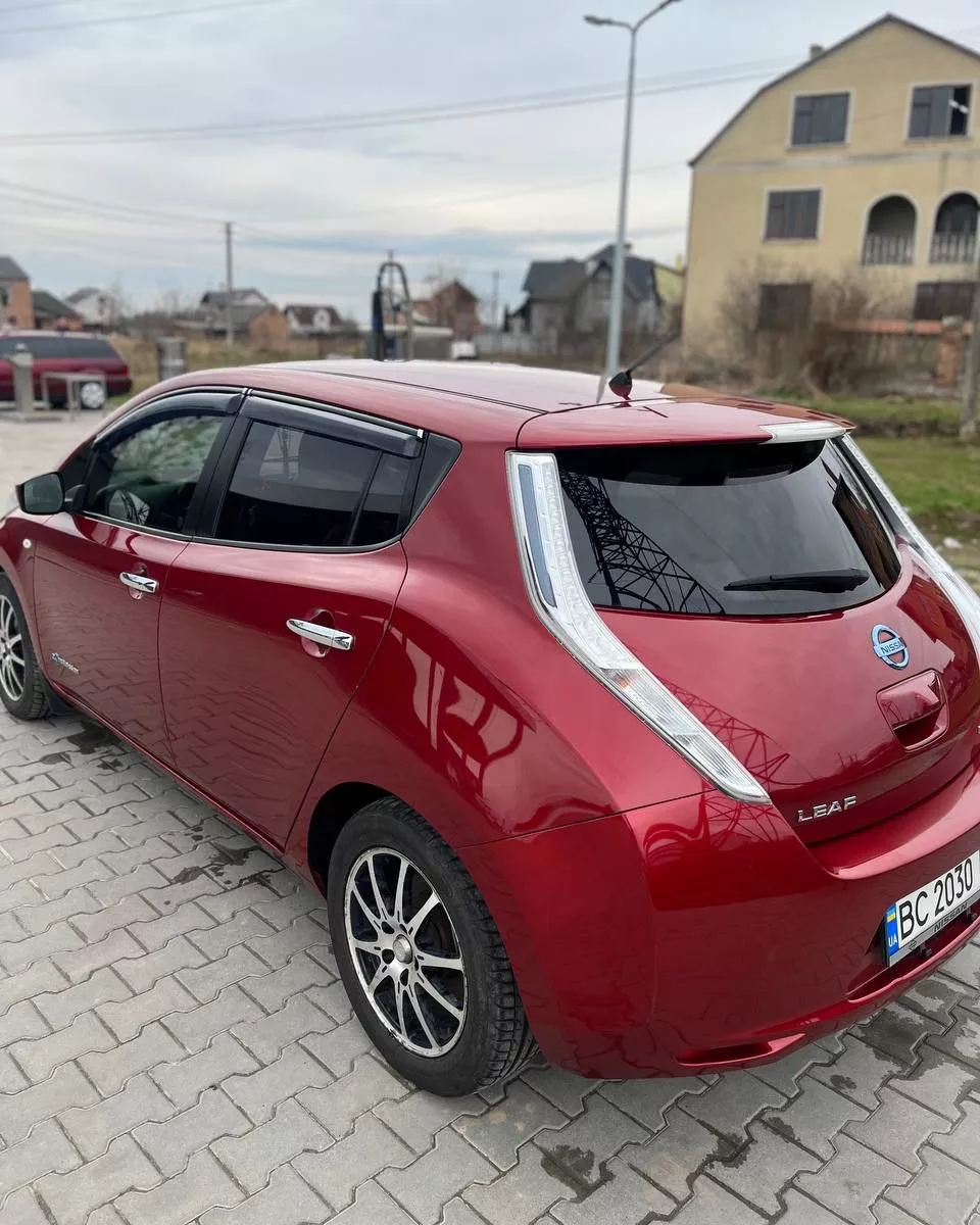 Nissan Leaf  24 kWh 2017161