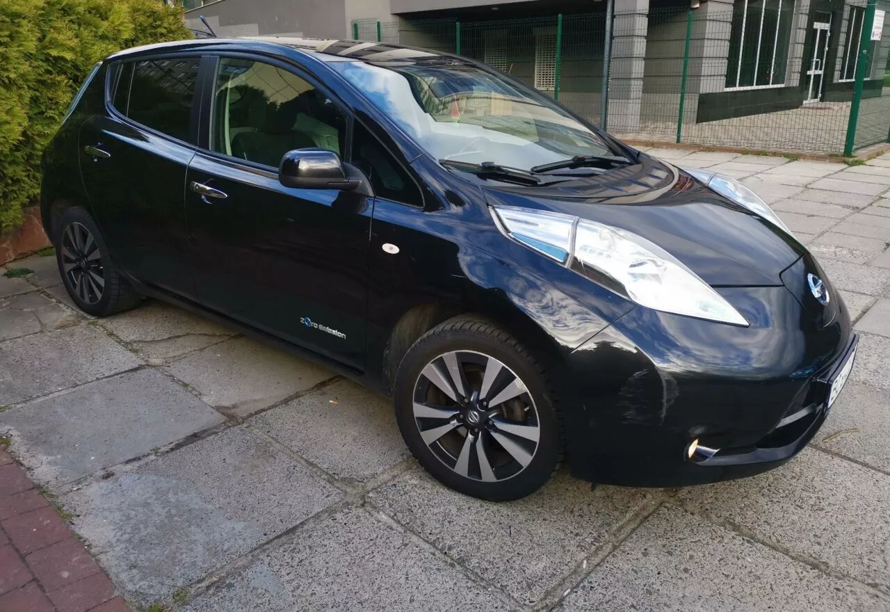 Nissan Leaf  24 kWh 201421