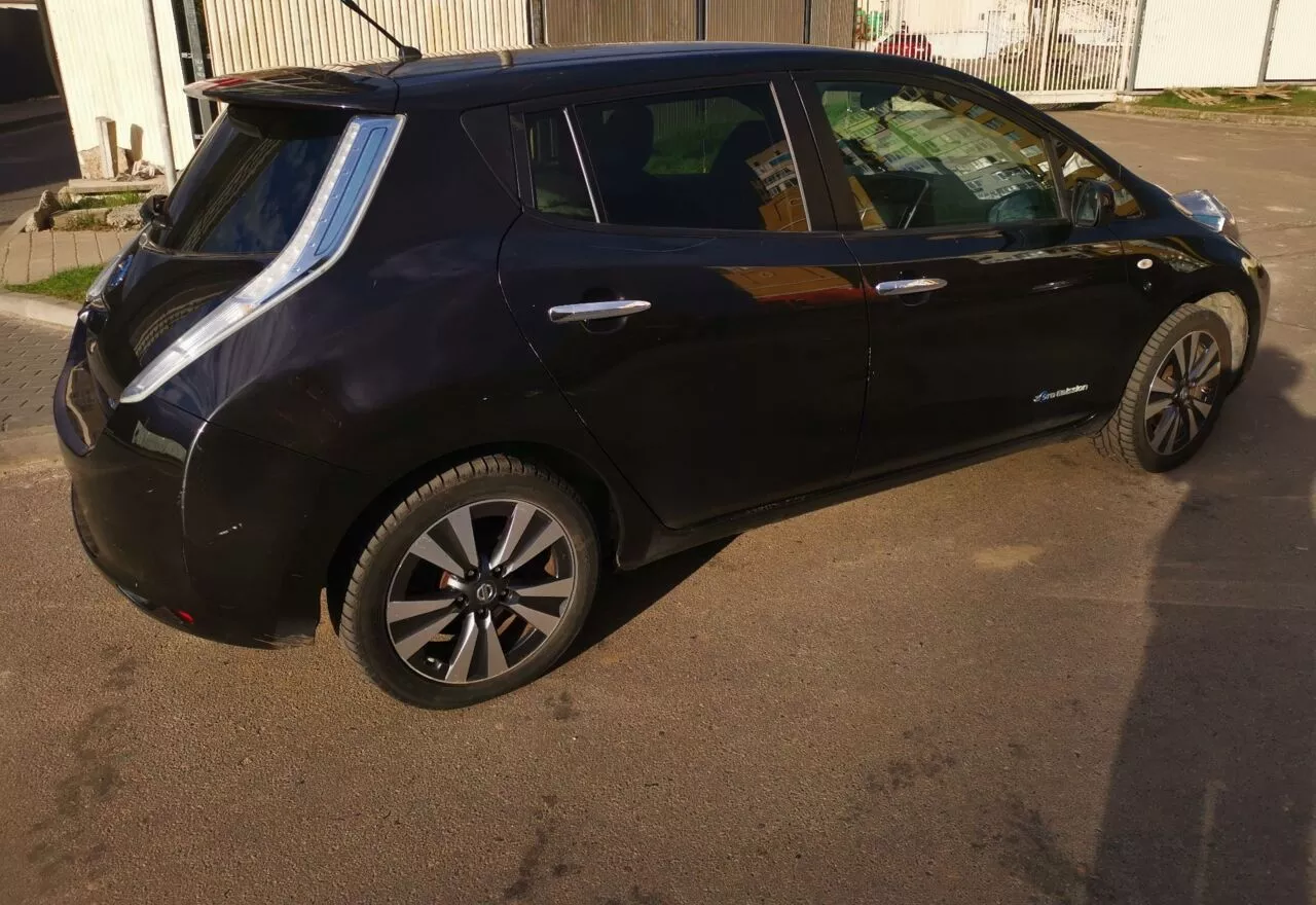 Nissan Leaf  24 kWh 2014281