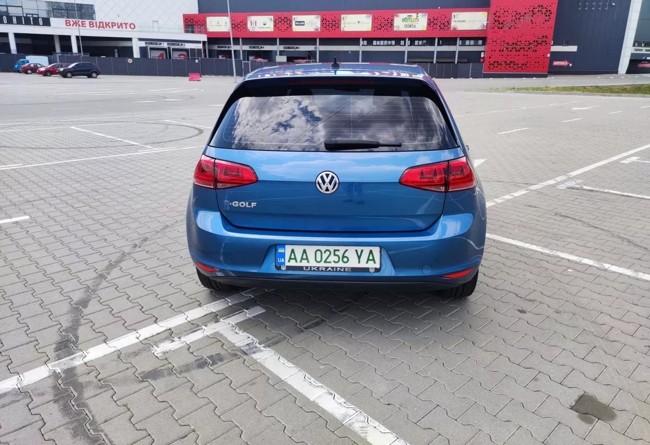 Volkswagen e-Golf  24 kWh 2016101