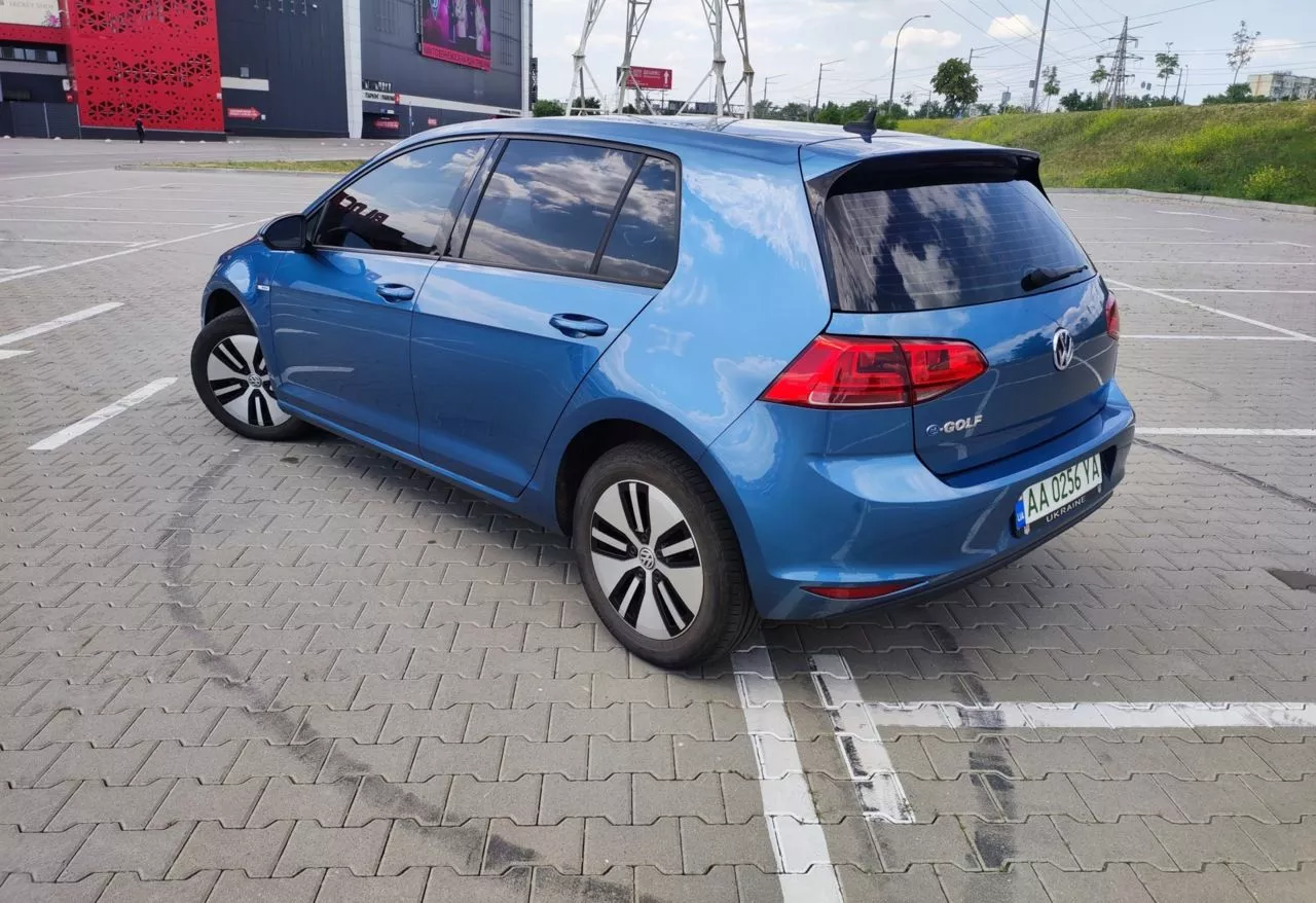 Volkswagen e-Golf  24 kWh 2016121