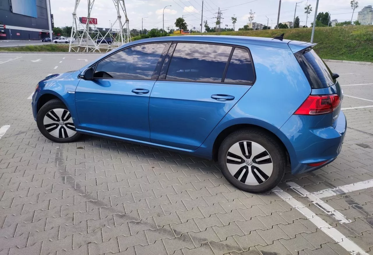 Volkswagen e-Golf  24 kWh 2016131