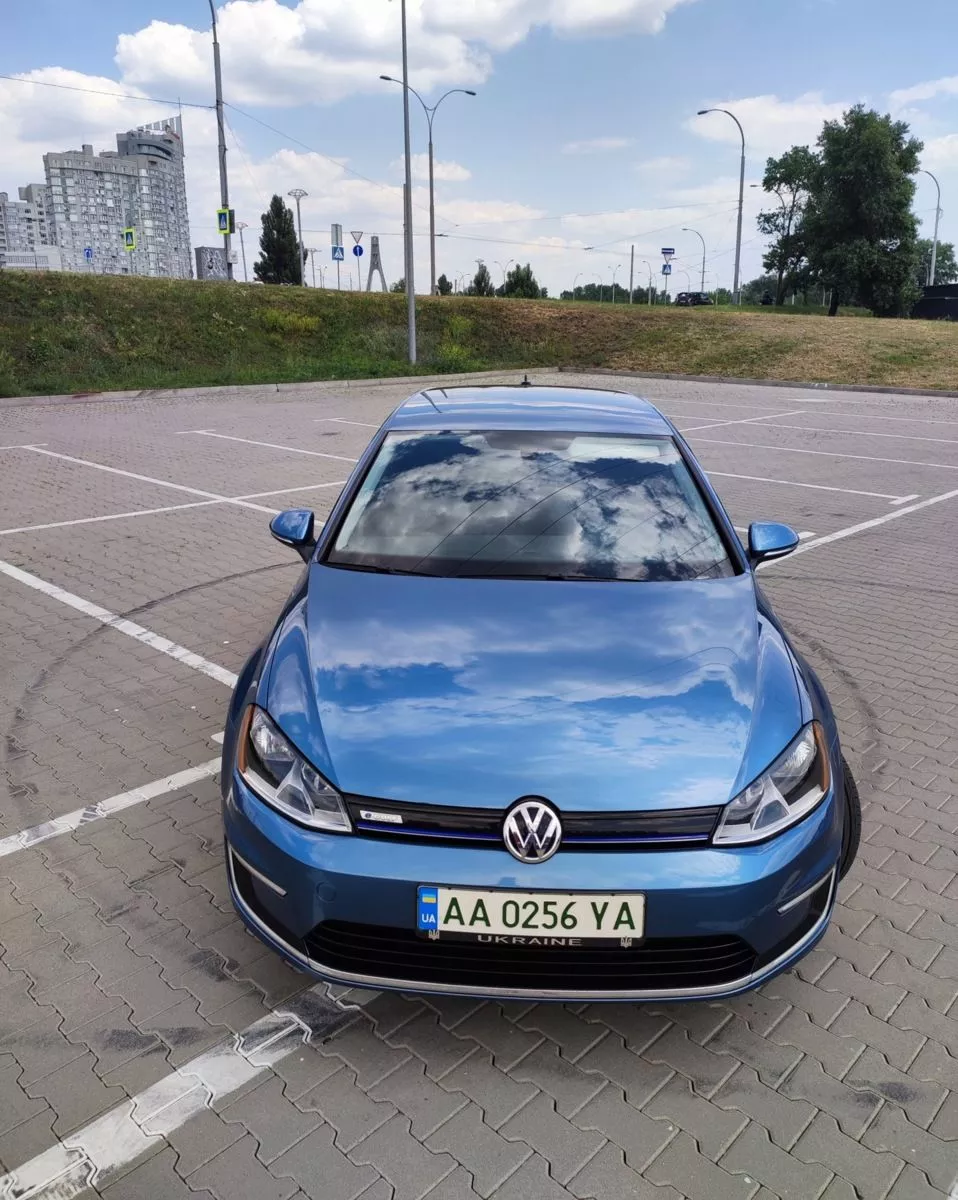 Volkswagen e-Golf  24 kWh 2016151