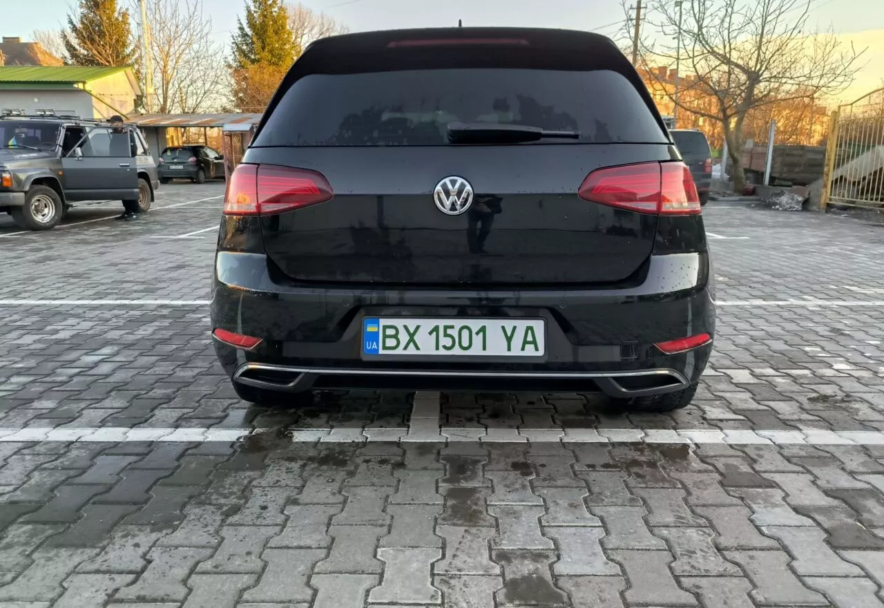 Volkswagen e-Golf  36 kWh 201851