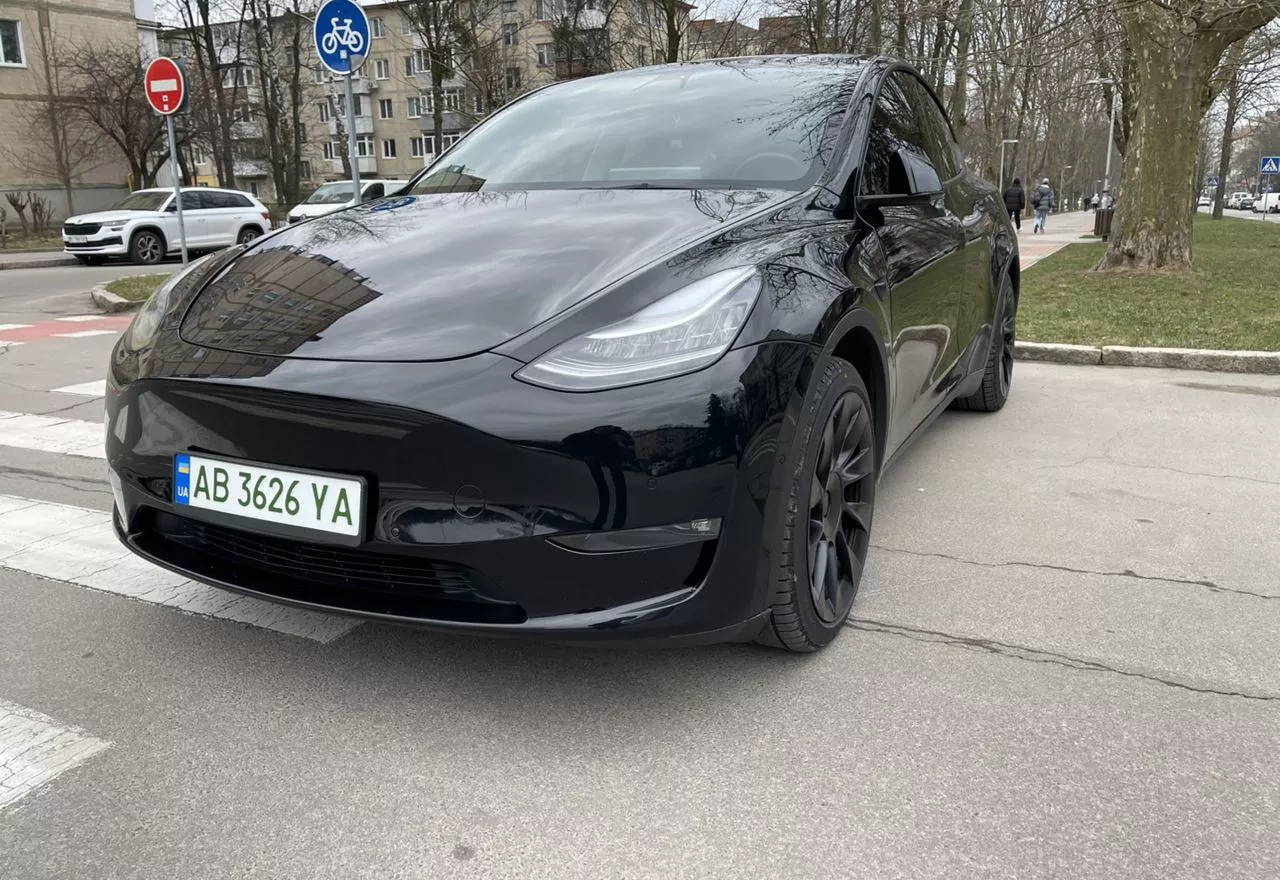 Tesla Model Y  80.5 kWh 202101