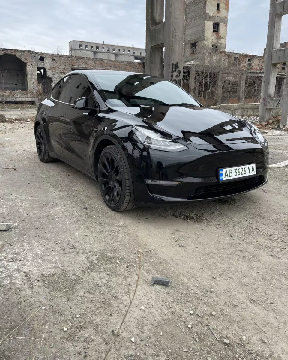 Tesla Model Y  80.5 kWh 202141