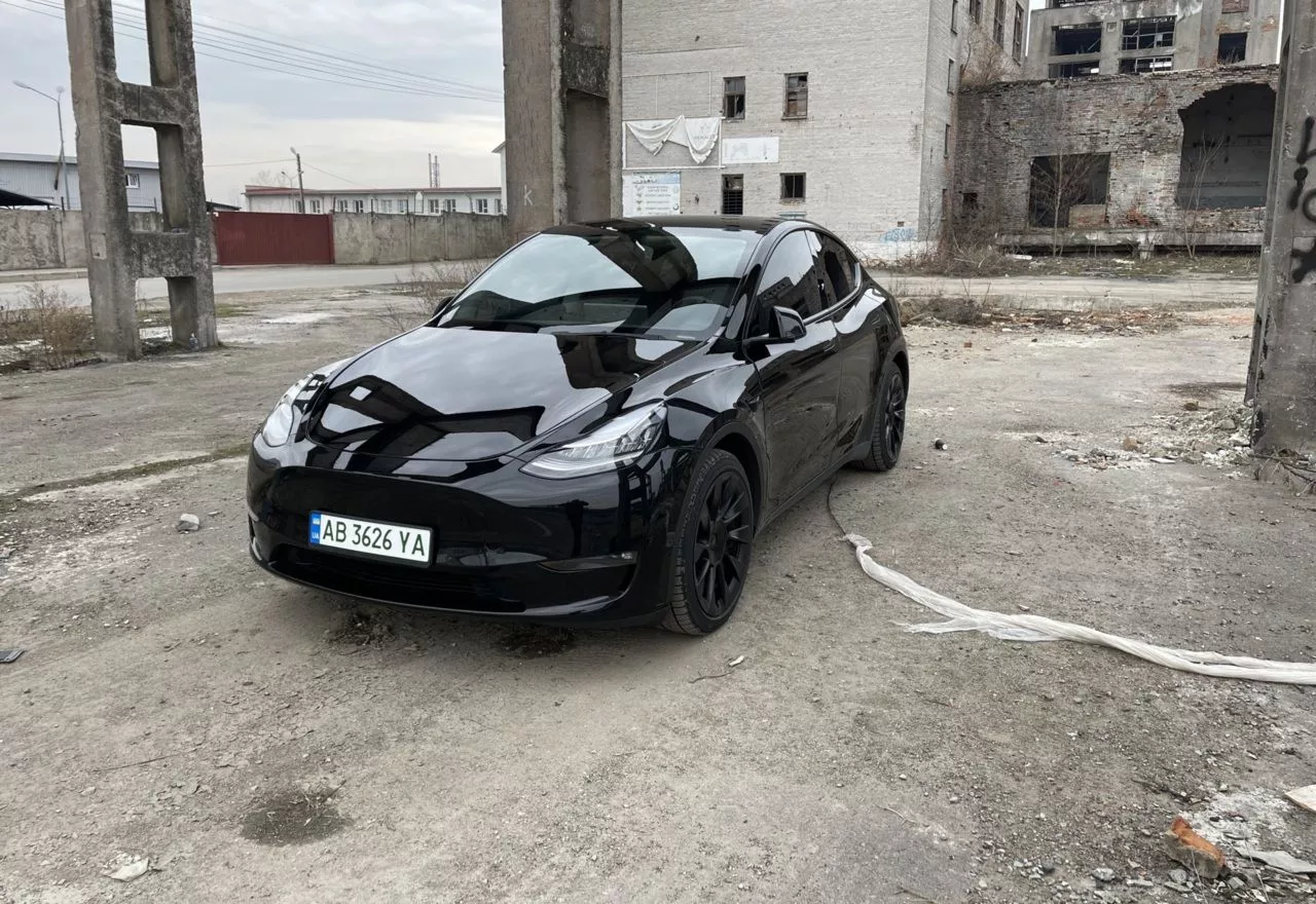 Tesla Model Y  80.5 kWh 202171