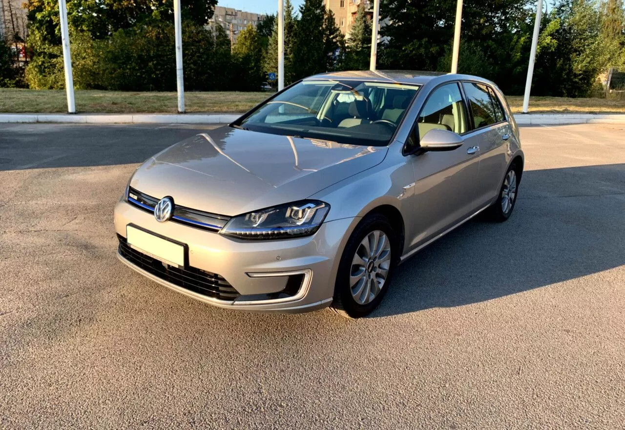 Volkswagen e-Golf  24 kWh 201501