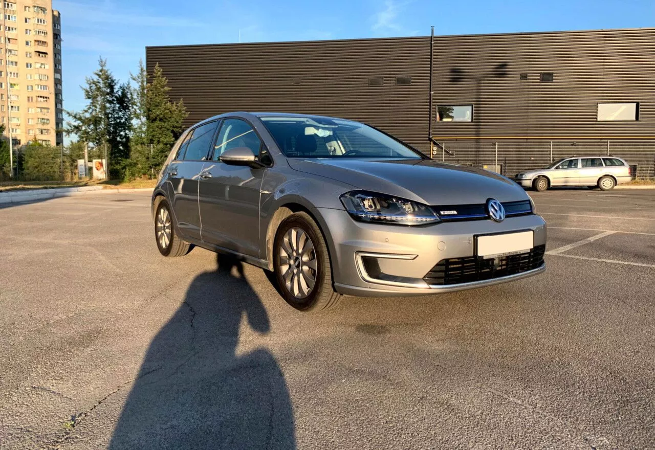 Volkswagen e-Golf  24 kWh 201511