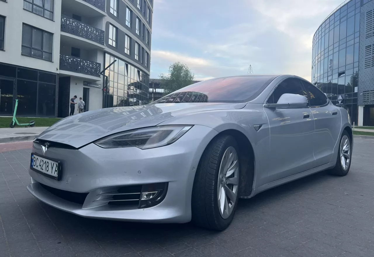 Tesla Model S  75 kWh 201621