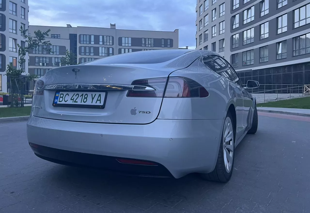 Tesla Model S  75 kWh 2016101