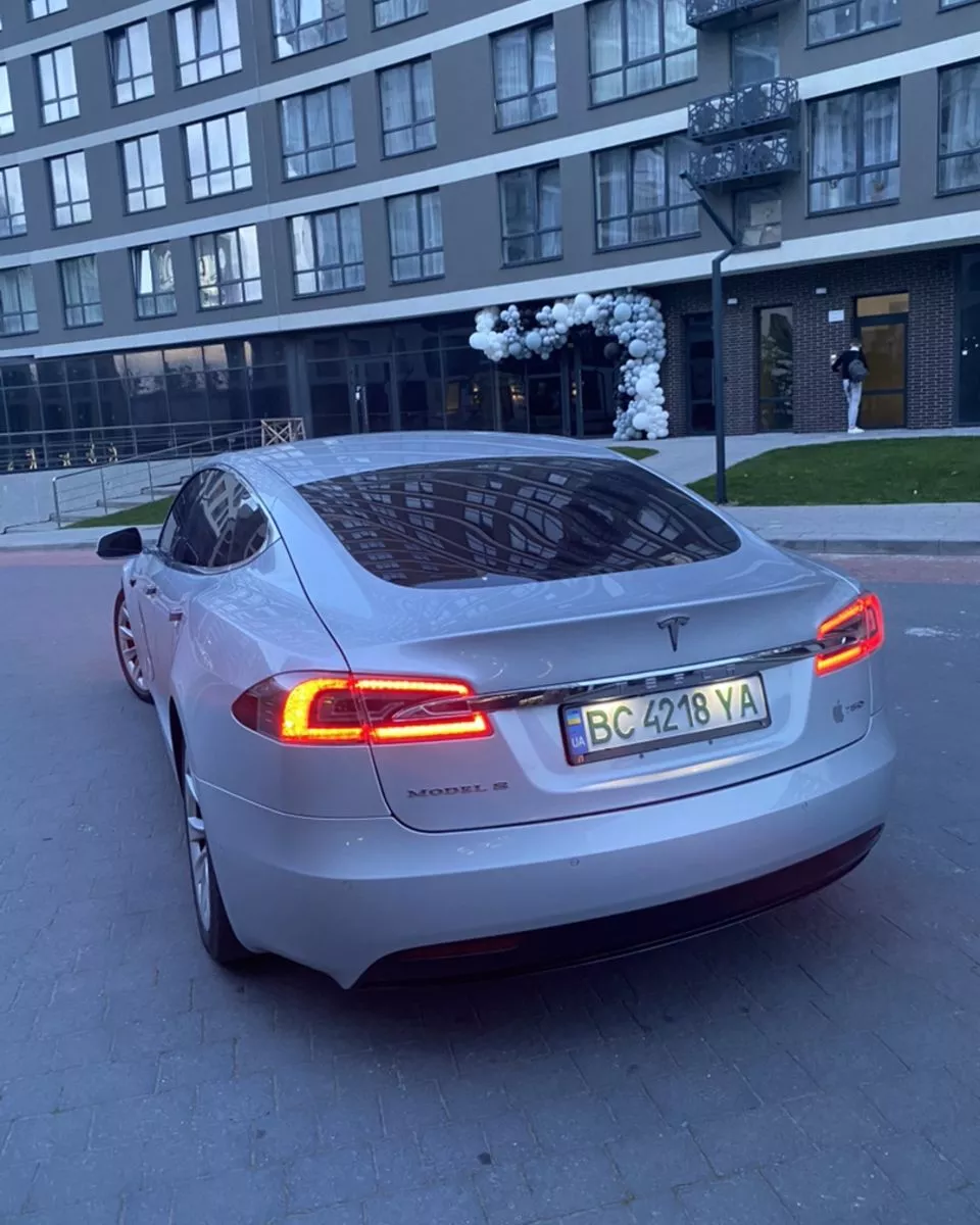 Tesla Model S  75 kWh 2016151