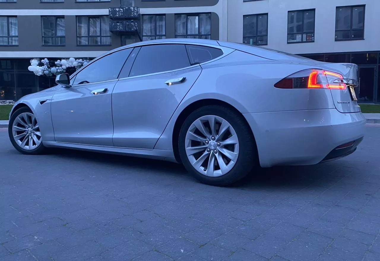 Tesla Model S  75 kWh 2016191