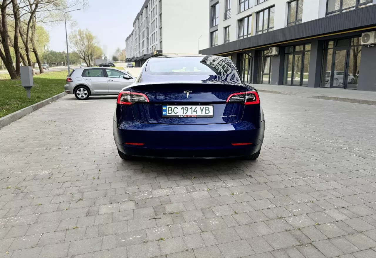 Tesla Model 3  80.5 kWh 2018181