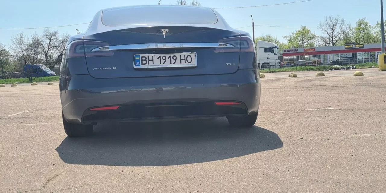 Tesla Model S  75 kWh 201851