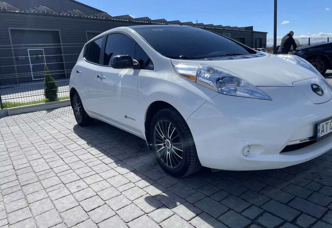 Nissan Leaf  30 kWh 201521