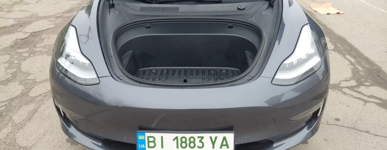 Tesla Model 3  202071