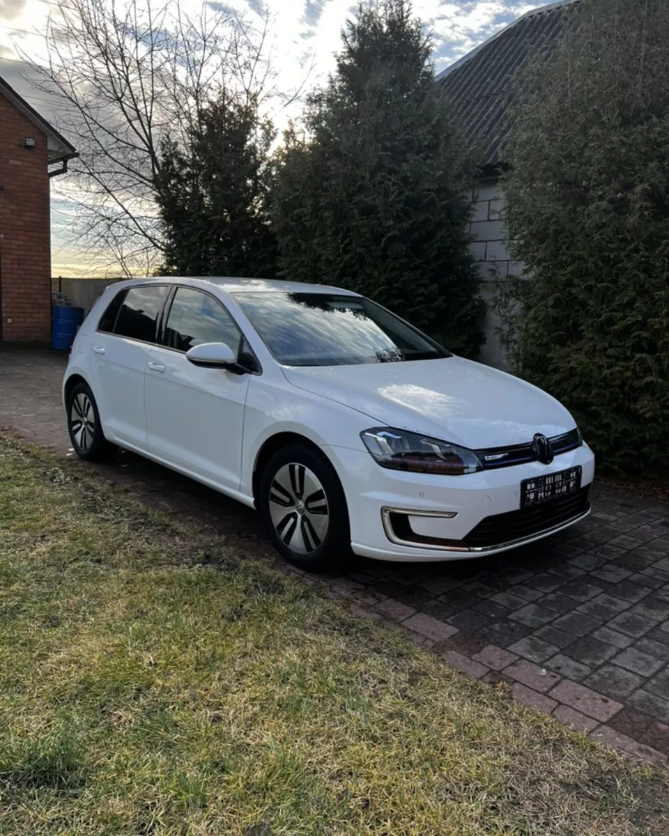 Volkswagen e-Golf  24 kWh 201591