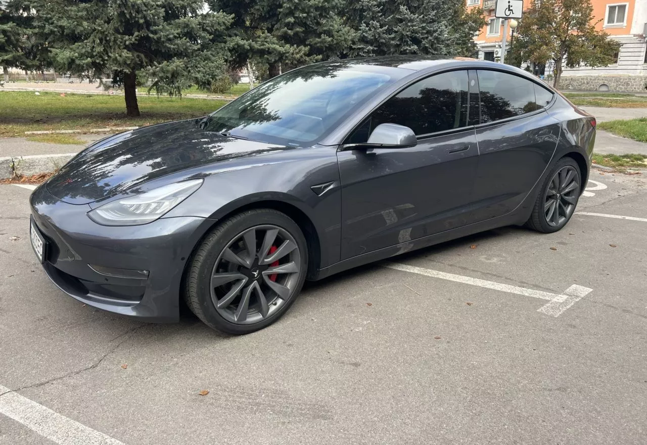 Tesla Model 3 