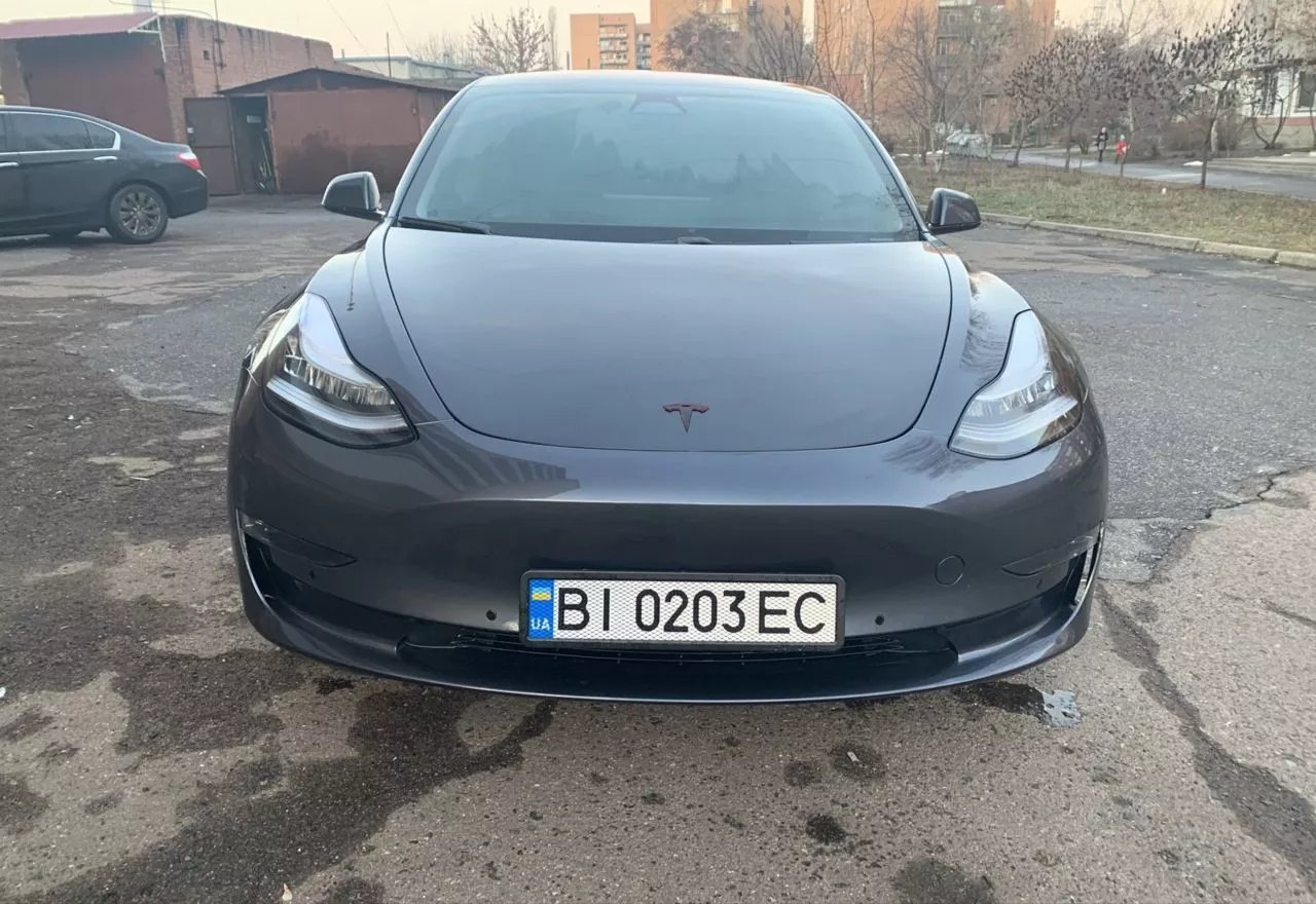 Tesla Model 3  80.5 kWh 2018101